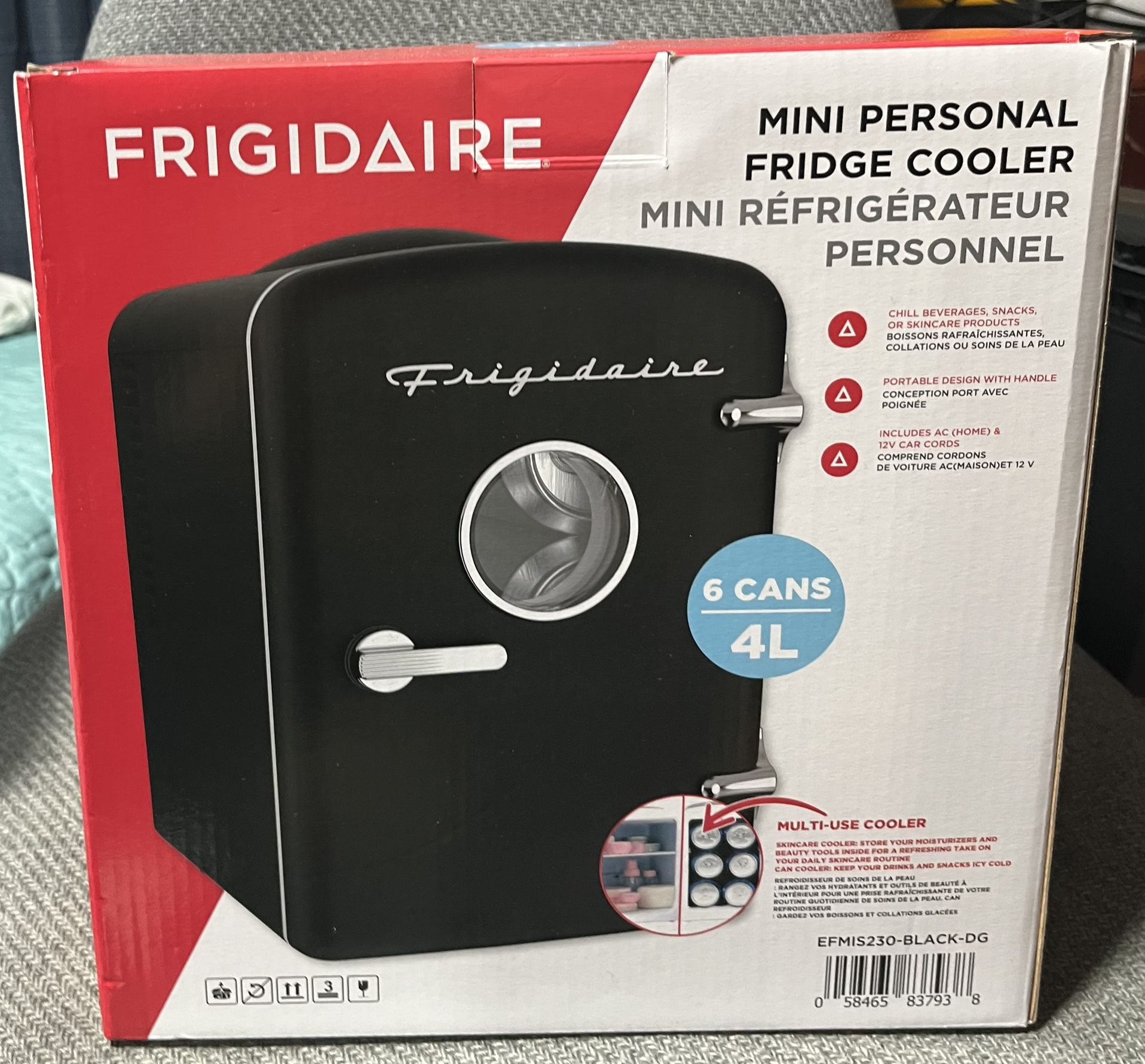 Frigidaire Mini Personal Fridge Cooler