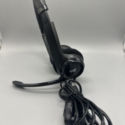 Logitech Logi Headphone Headset Wired Black USB Padded Ears Volume Control Chat 