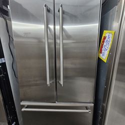 36" THERMADOR BUILT IN STAINLESS STEEL REFRIGERATOR 