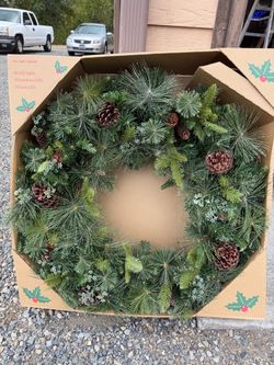 Pre - Lit Deluxe Christmas Wreath- $25