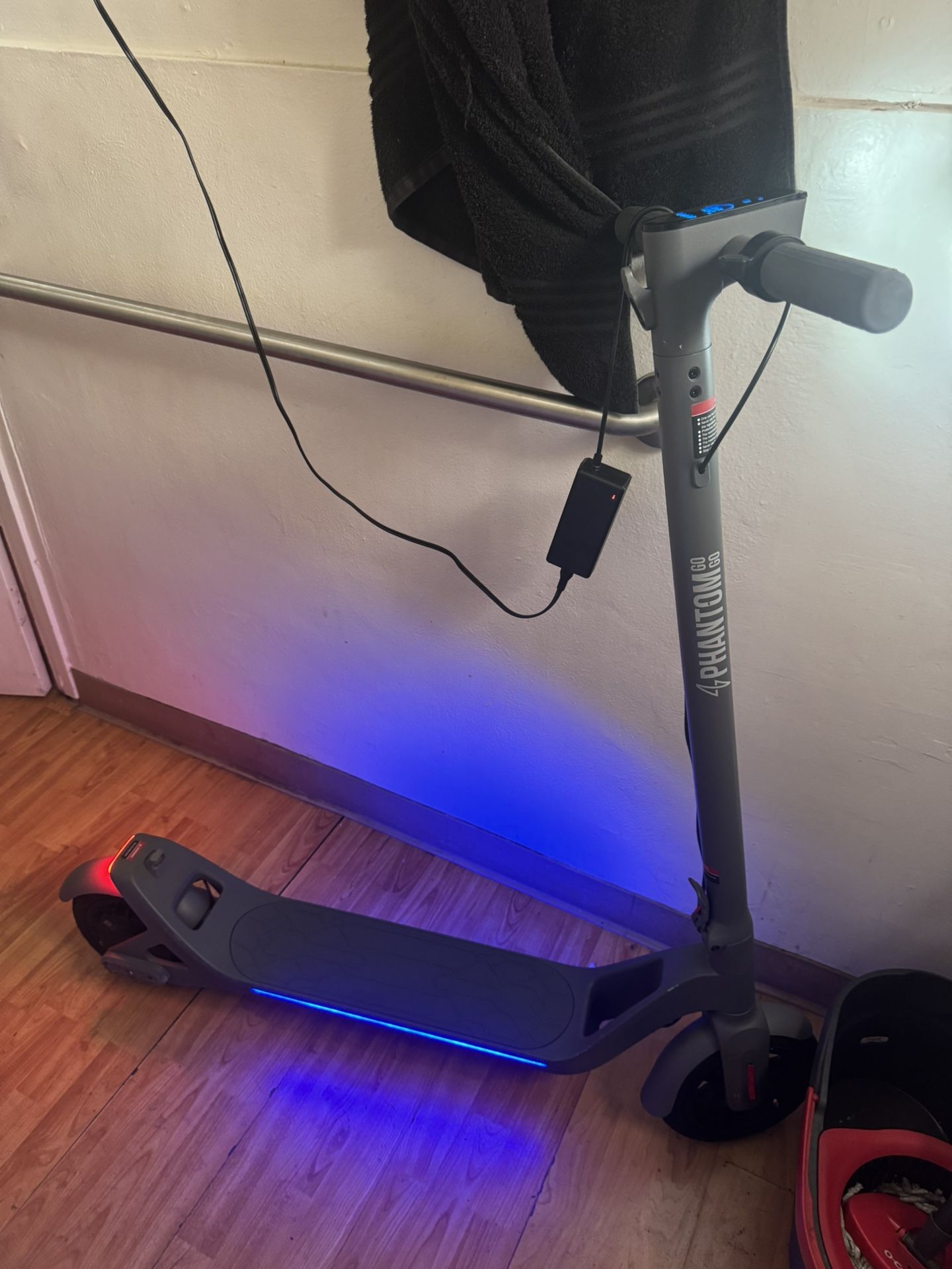 Gogo Scooter Phantom