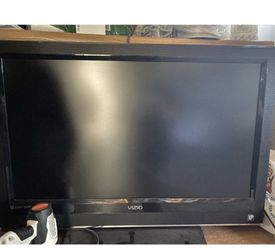Vizio24 inches