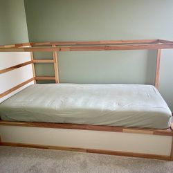 KURA Bunk Bed For Sale