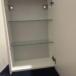 Wall/Medicine Cabinet w/2 Shelf’s  (Ikea)