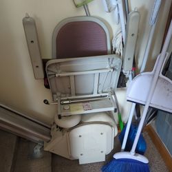 16 Step Stair Lift