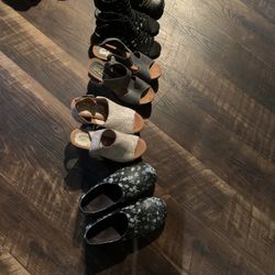Size 7 Crocs And Heels 