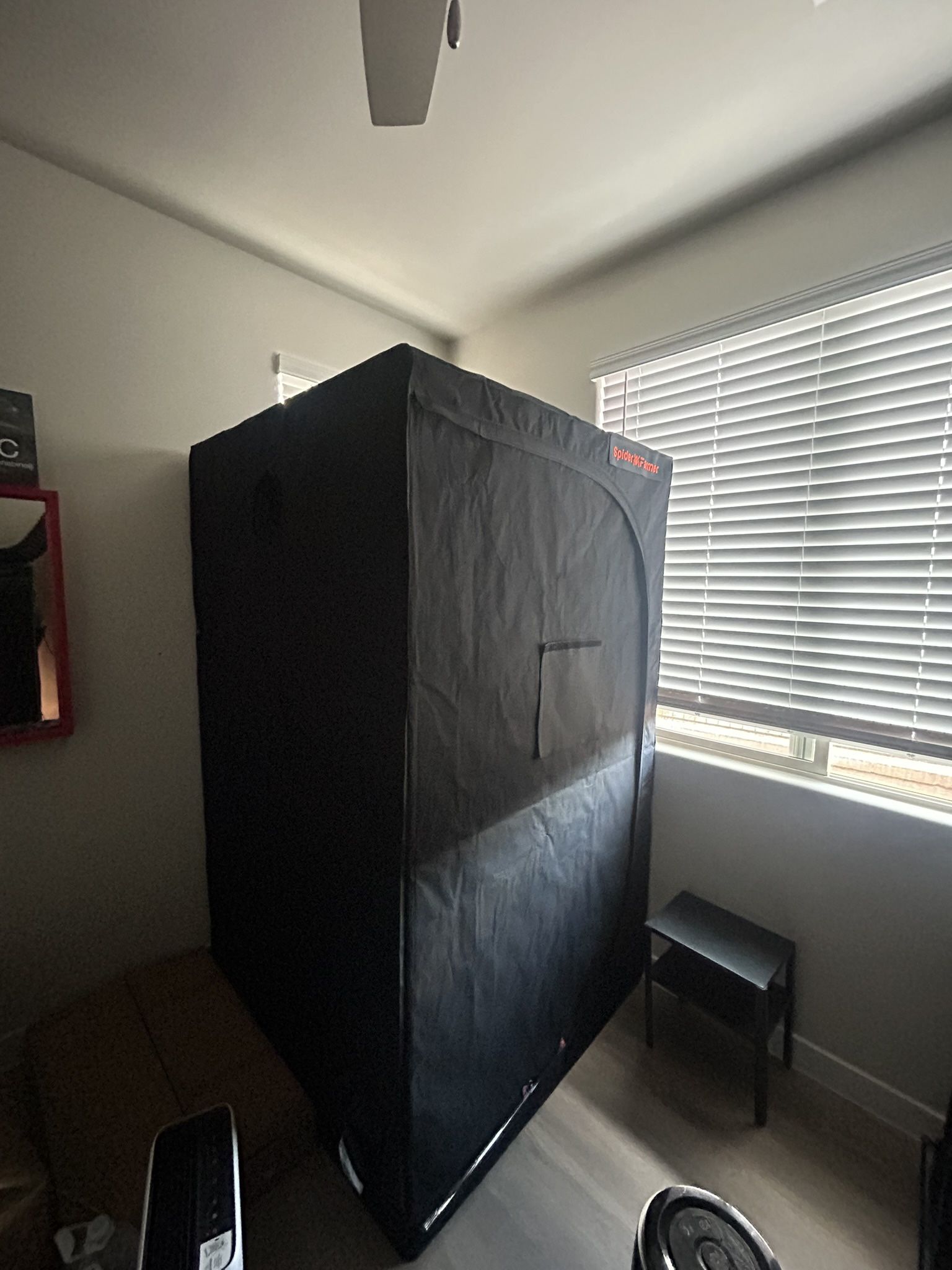Spider Farmer Grow Tent