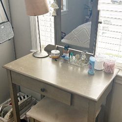Vanity With Bench 