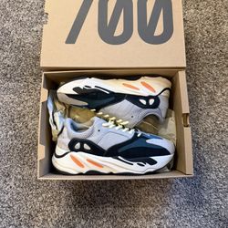 Yeezy Adidas Waverunners Men Size 8