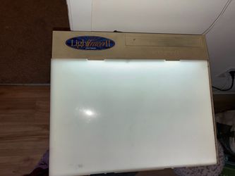 Light tracing table