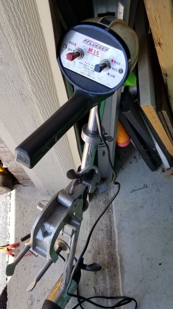 Pflueger m15 6v or 12v trolling fishing bass boat motor