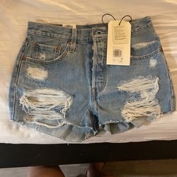 Levi’s shorts
