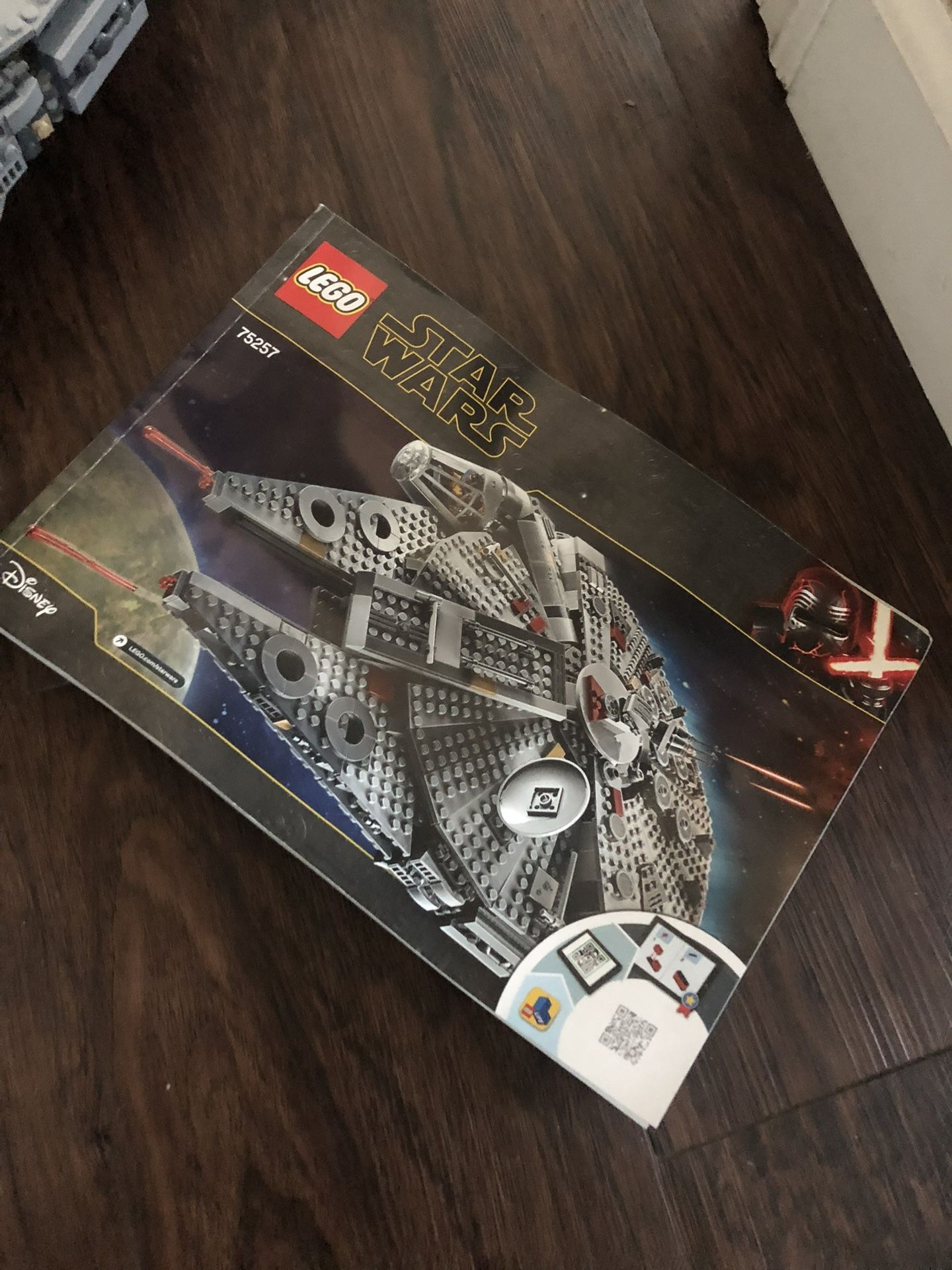 Star Wars Lego 75257 Millennium Falcon Starship READ DESCRIPTION NO BOX 📦 NO TRADE PICK UP ONLY 👉FIRM ON PRICE👈 💲125 ONLY CASH 💵