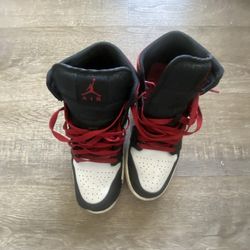 Jordan Mid