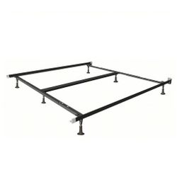 KING SIZE METAL BED FRAME. 