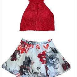 Juniors' Halter Glitter Top and Floral Skirt Set