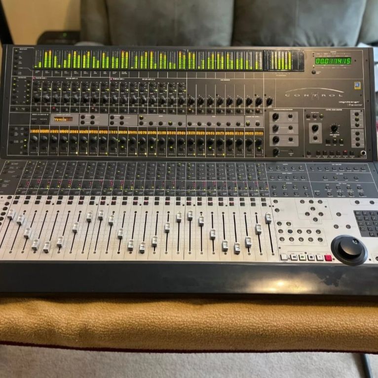 Digidesign Focusrite Control 24 MC124 for Sale in Los Angeles, CA - OfferUp