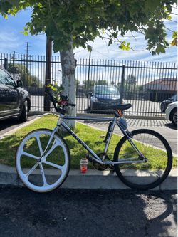 Fixie bike