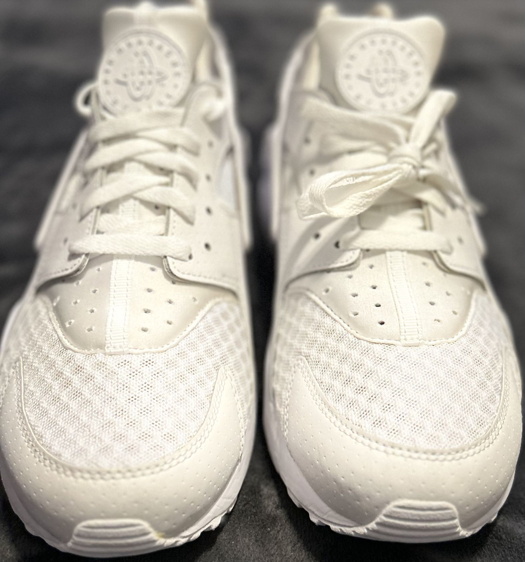 Men’s Nike Huraches