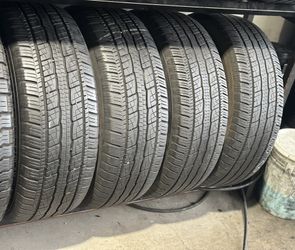 SET OF TIRE 275 60 20 GENERAL 85% LIFE