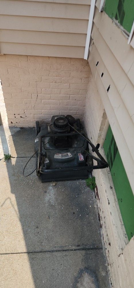 Lawn Mower 