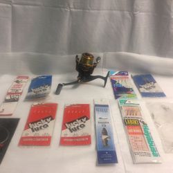 Fishing Hooks / Fishing Reel / New !!! 