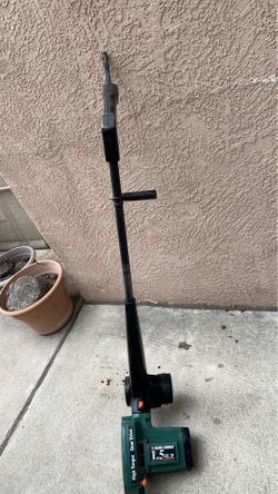 Black & Decker1.5 HP edger/trencher