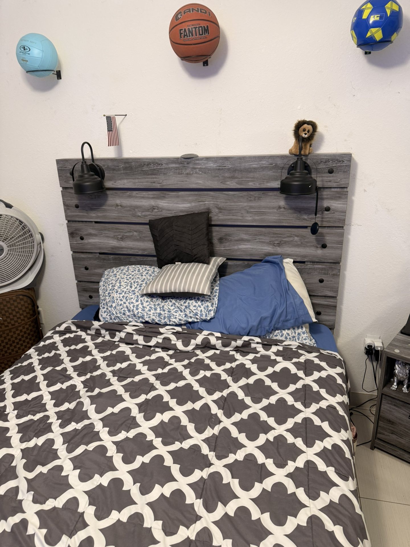 Queen Size bed frame Plus Nightstand