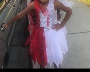 Costume size 8/9