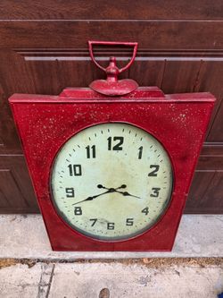 Kirkland Clock