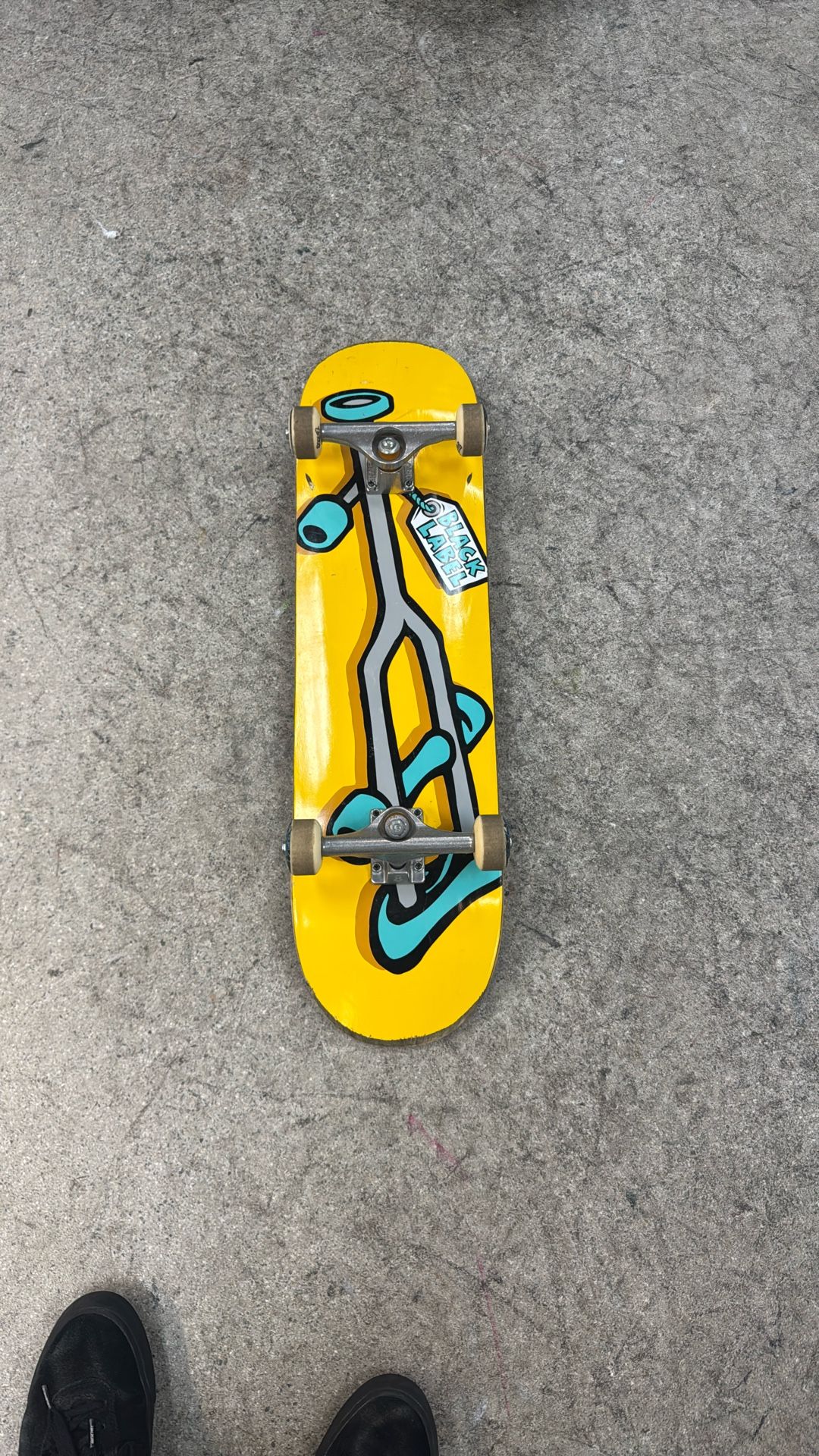 Black Label Crutch Complete Skateboard 8.38