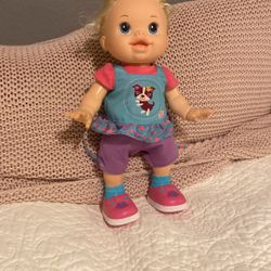 Baby Alive.  Baby Wanna Walk