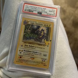 2021 Pokemon Swsh Black Star Promo Light Toxtricity #137 Celebrations Collection PSA 10