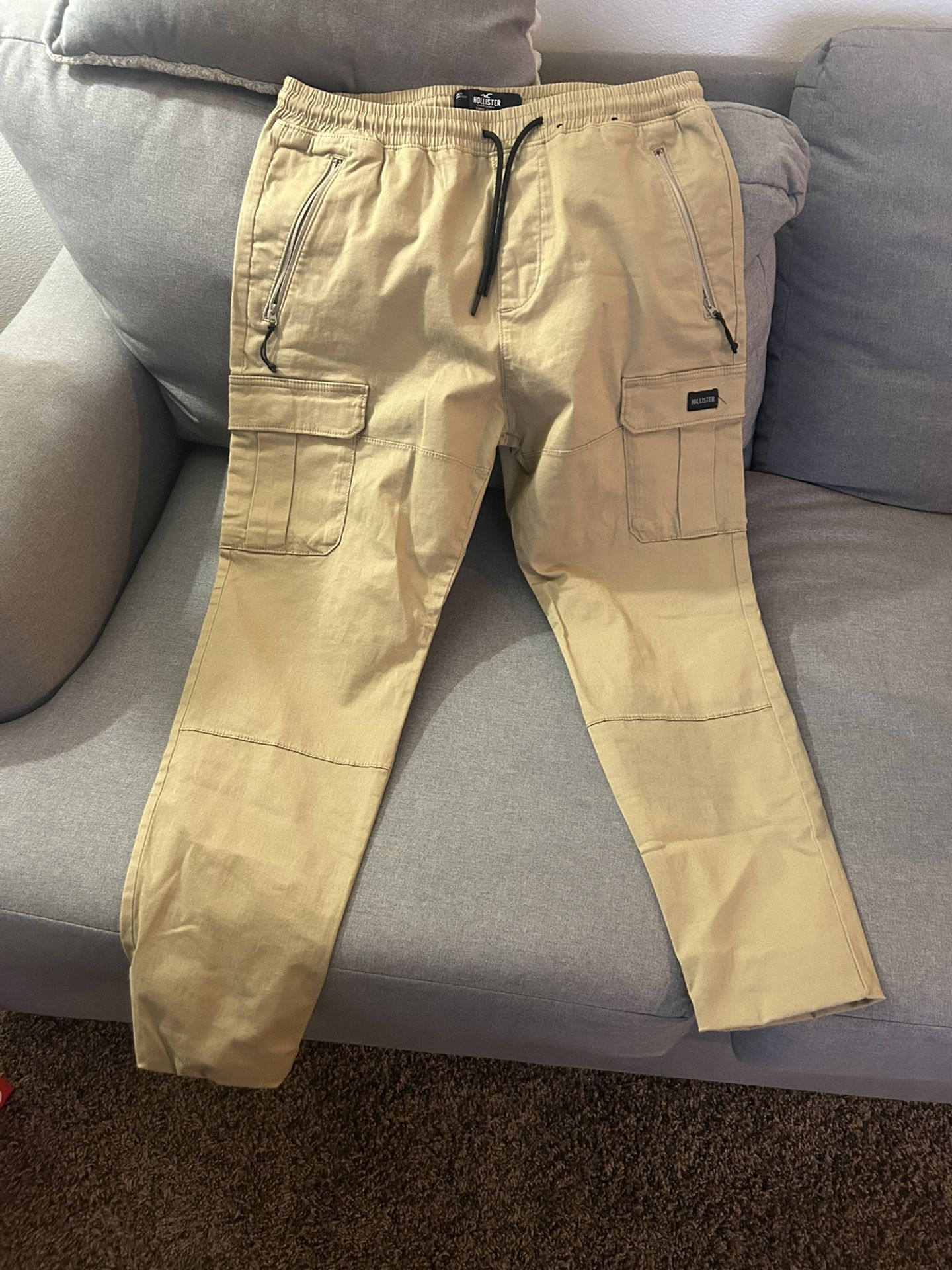 Hollister Cargo Pants Size L