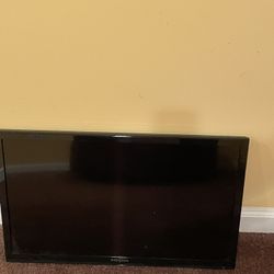 Insignia Flatscreen TV 