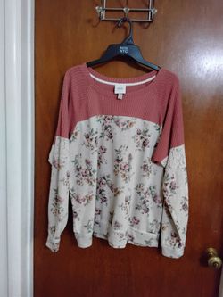 Knitie Rose Floral Mixed Media Sweatshirt.  XL