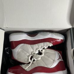 Jordan 11 Cherrys