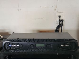 Crown XLS 1002 Amplifier 1000 Watts