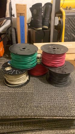 Solid Copper Wire 14 AWG THHN approx. 500ft per spool