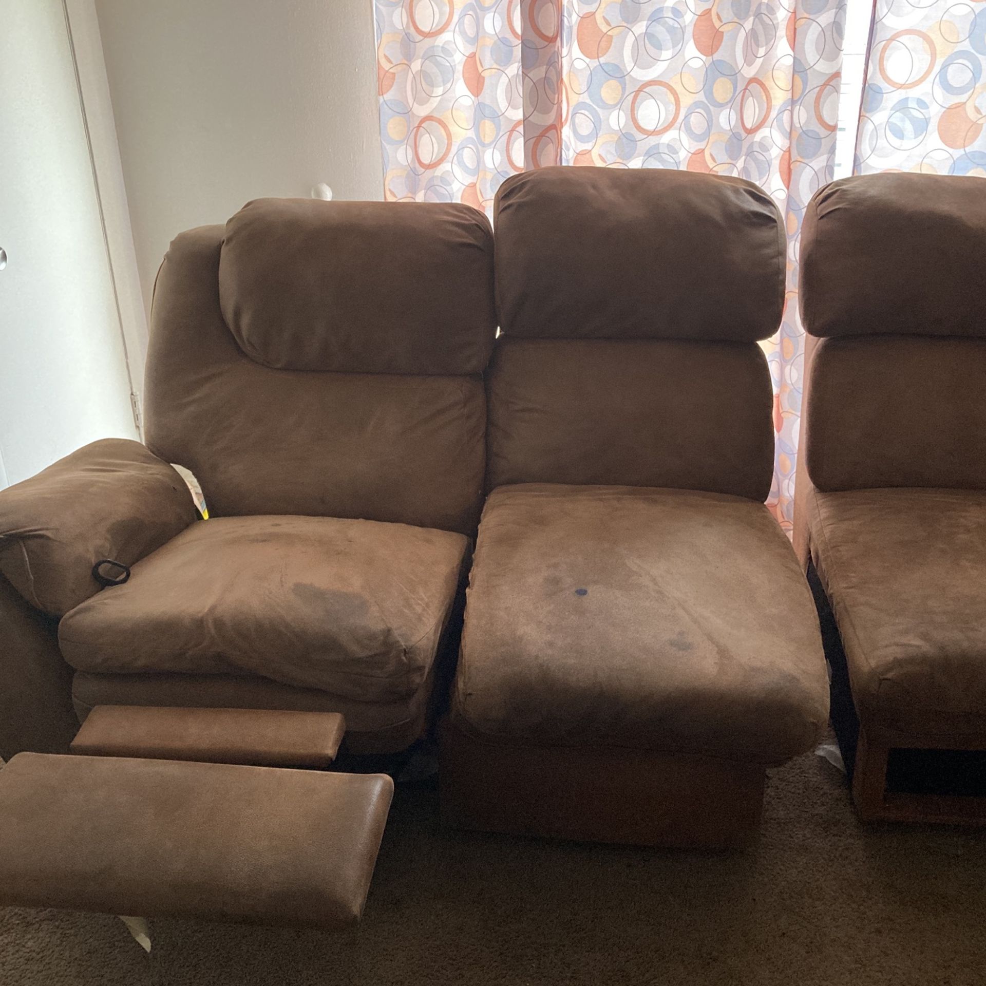 Recliner Couches 