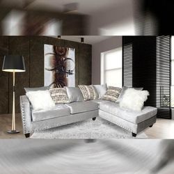 Brand new Transitional Style Velvet Sectional in Various color w/Toss Cushions