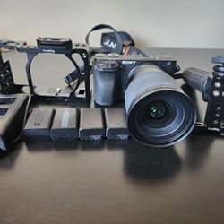 Sony a6300 Bundle