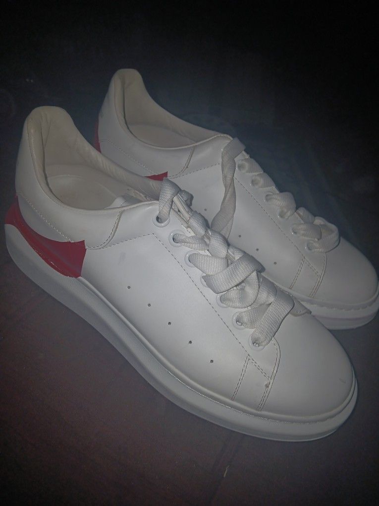 Authentic Alexander McQueen Sneaker - White/Red Heel - US Men's 10 (EU 43)
