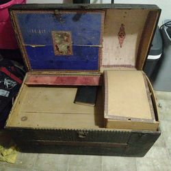 Victorian trunk