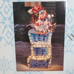 Christmas Winter Snowman Yard Decoration - FREE