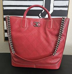 AUTHENTIC CHANEL PURSE