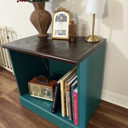 End table/night Stand