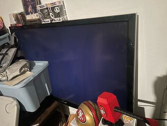 Sharp Flat Screen TV Large FREE!!!
