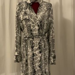 Trench Coat Dress By Peter Nygard Size 8