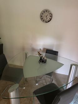 Table  glass